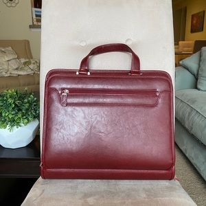 Women’s leather briefcase padfolio